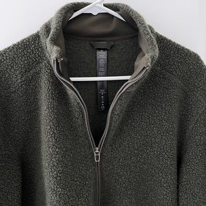 Lululemon merino wool quarter zip in olive green